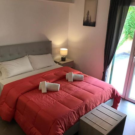 La Corte Del Sant'Orsola Rooms โบโลญญา ภายนอก รูปภาพ